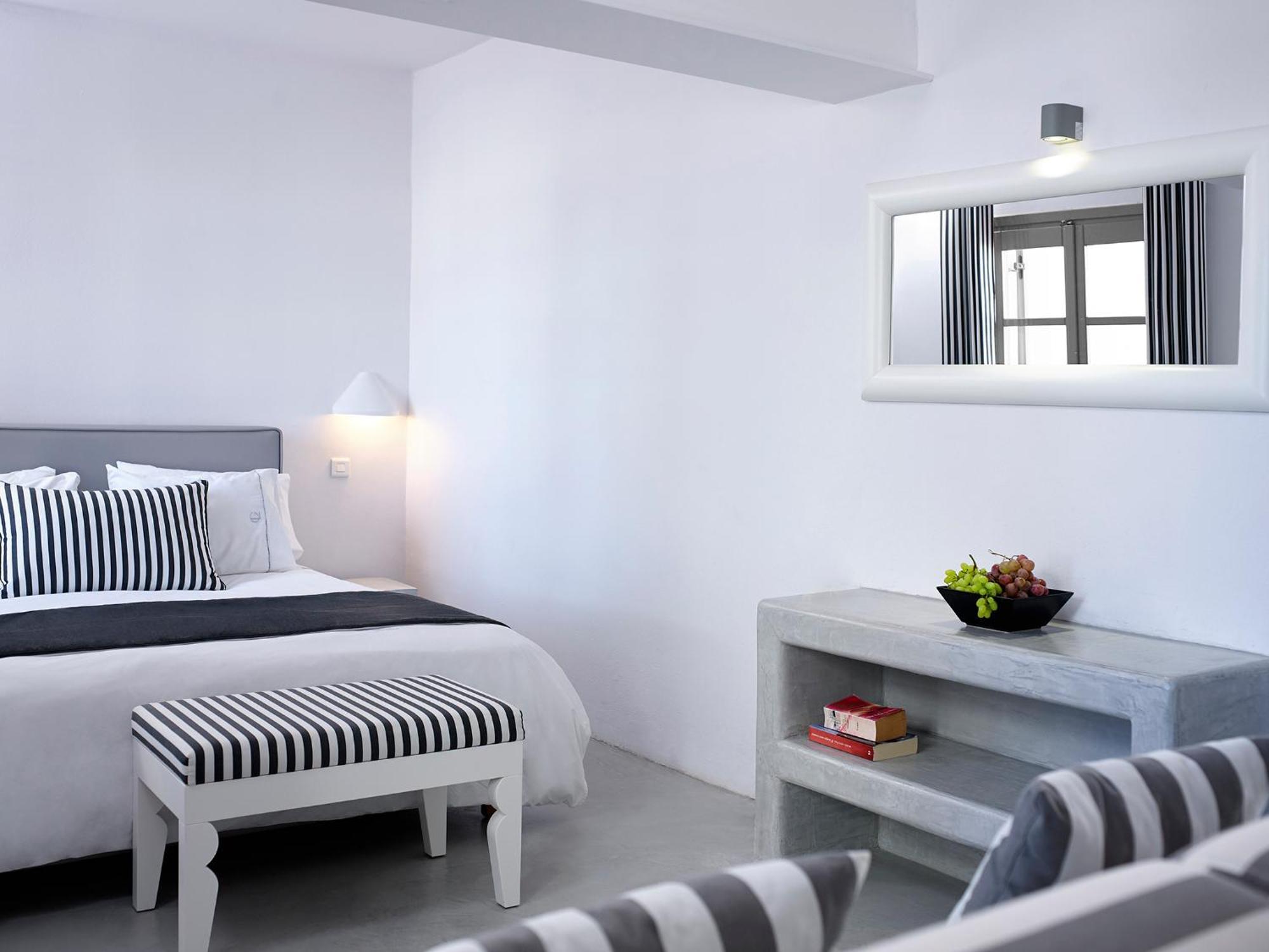 Kalisti Hotel & Suites Тира Экстерьер фото