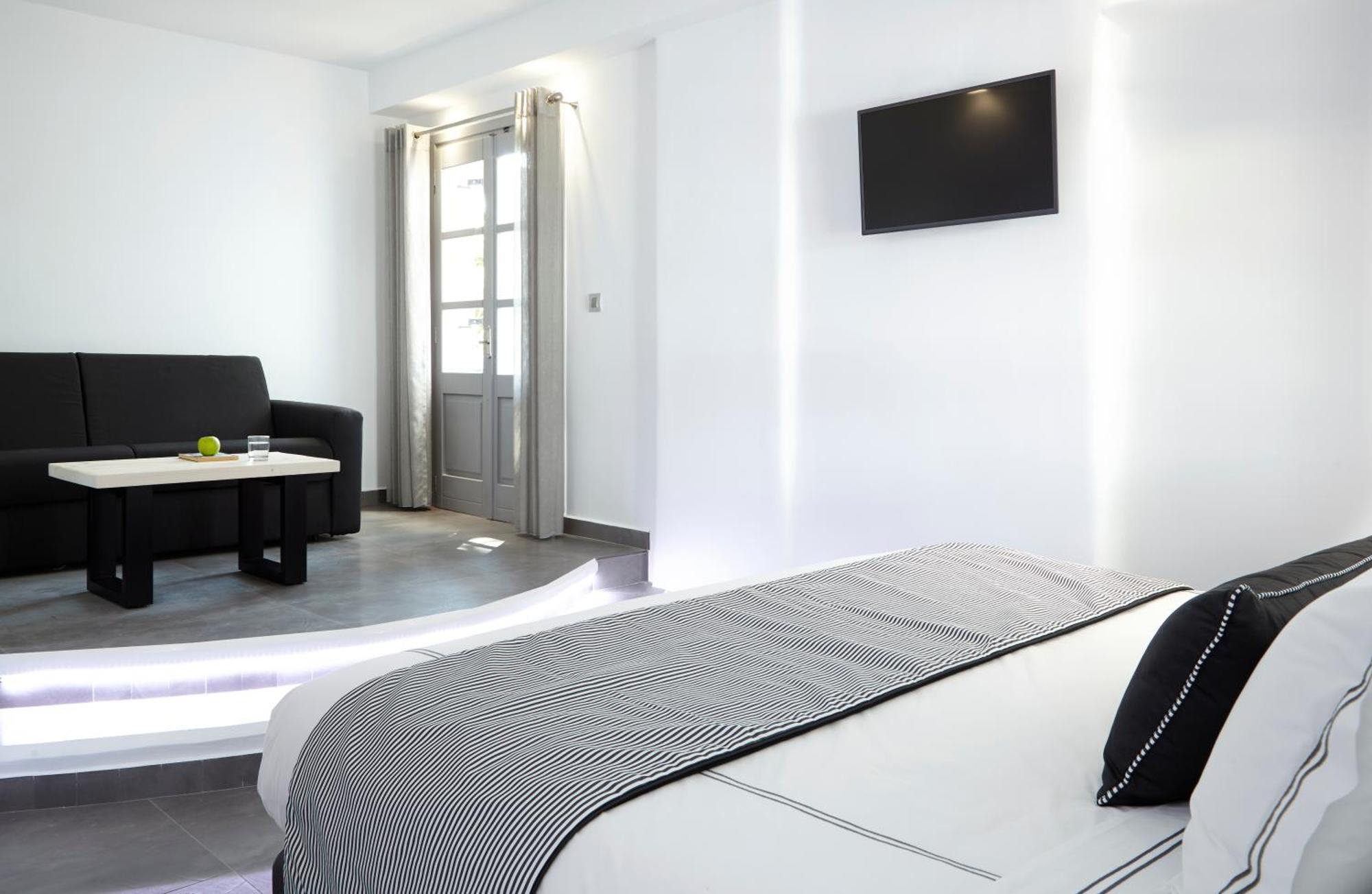 Kalisti Hotel & Suites Тира Экстерьер фото